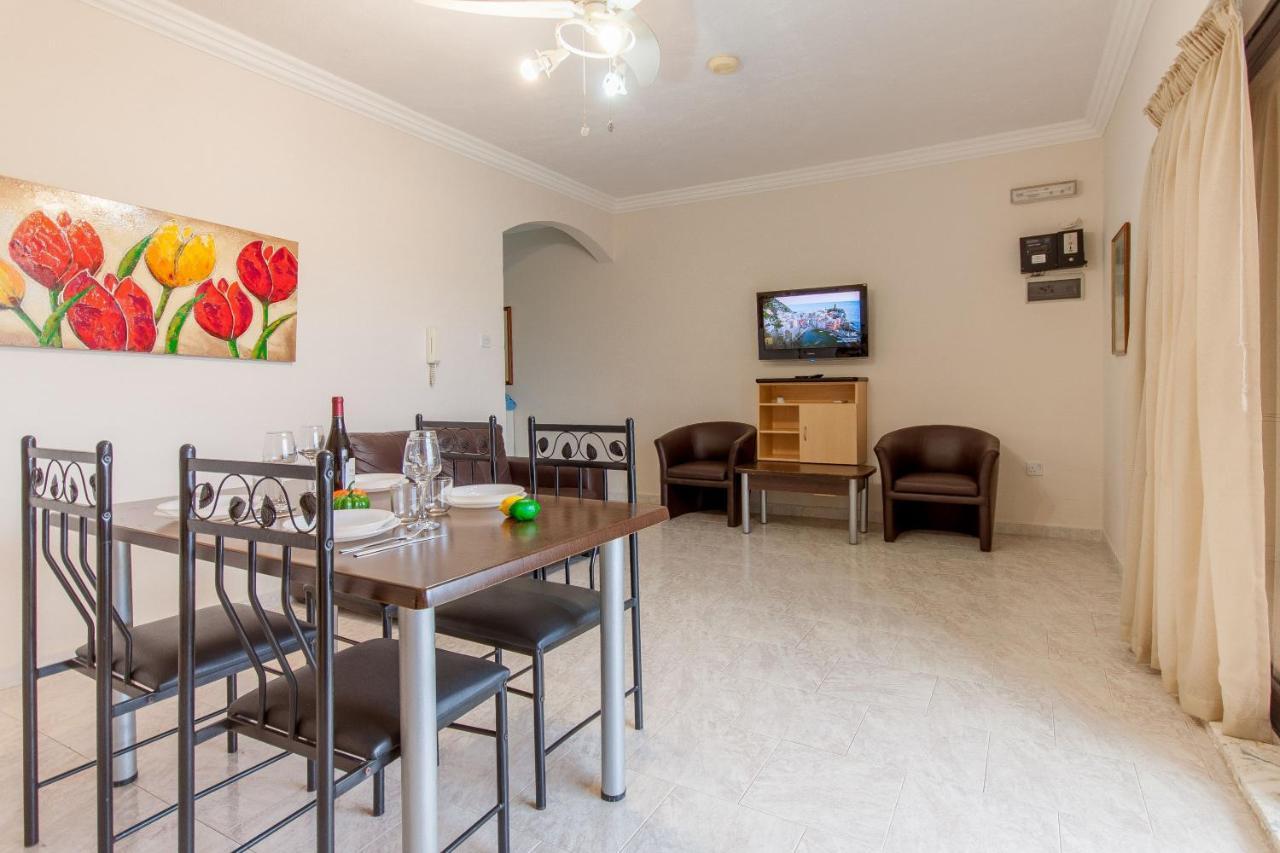 Pool And Sea Merill Apartments - Happy Rentals Mellieha Exterior photo